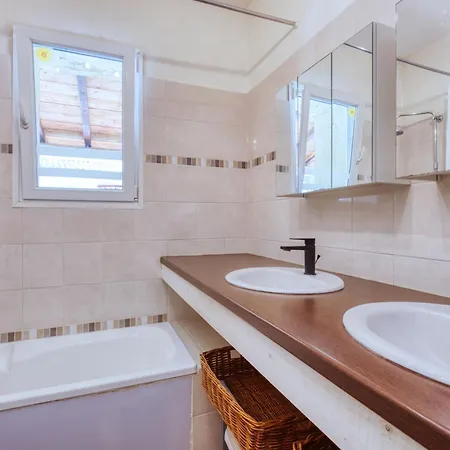 Дом отдыха Poumeyrette - Nsm120 By Interhome *